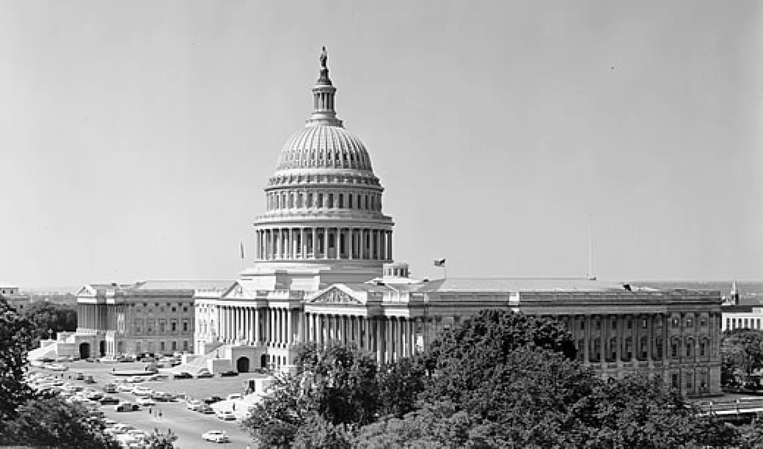 Who was the first private citizen (and second woman) to address the U.S. Congress, speaking about World War II on February 18, 1943?